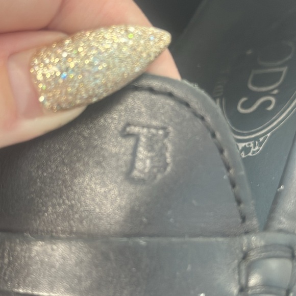 TOD’S CITY GOMMINO DRIVING SHOES IN LEATHER